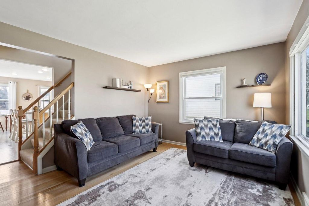 property-img
