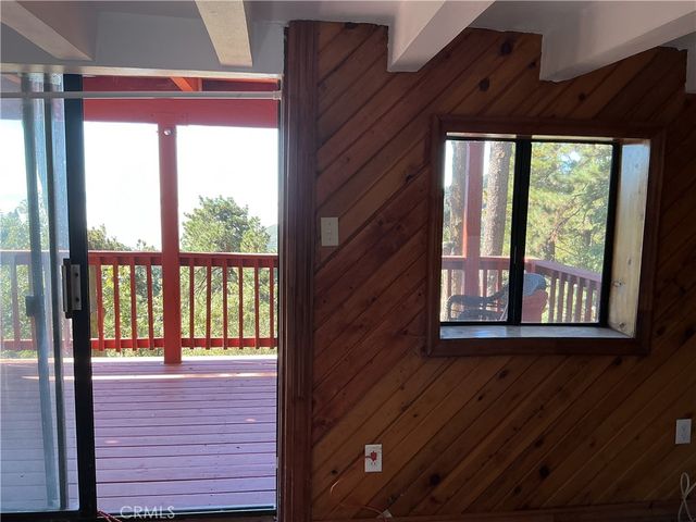 21669 Vista, Cedarpines Park, CA 92322