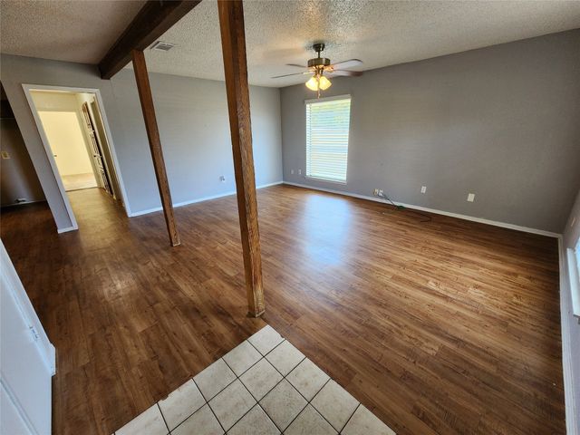 500 Concord Drive 502, Burleson, TX 76058