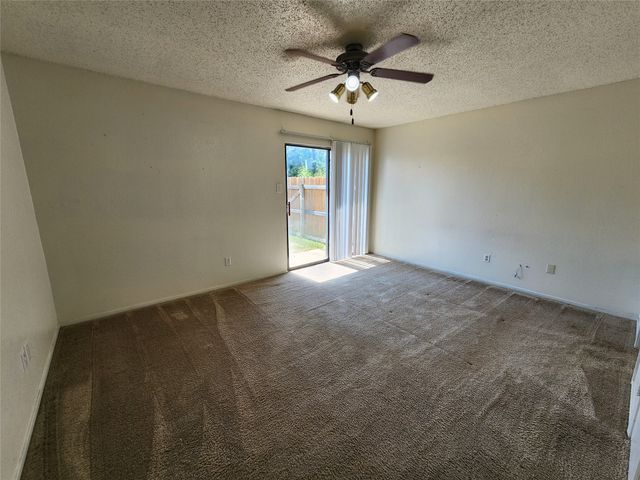 500 Concord Drive 502, Burleson, TX 76058