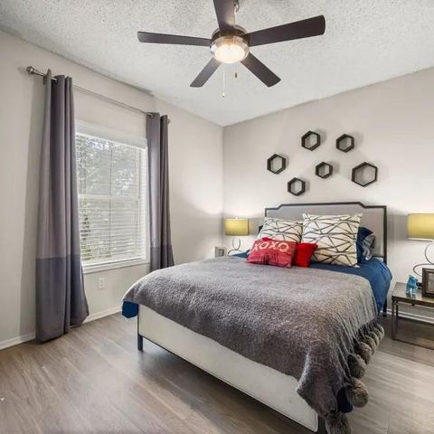 13005 Heinemann DR 13-1312, Austin, TX 78727