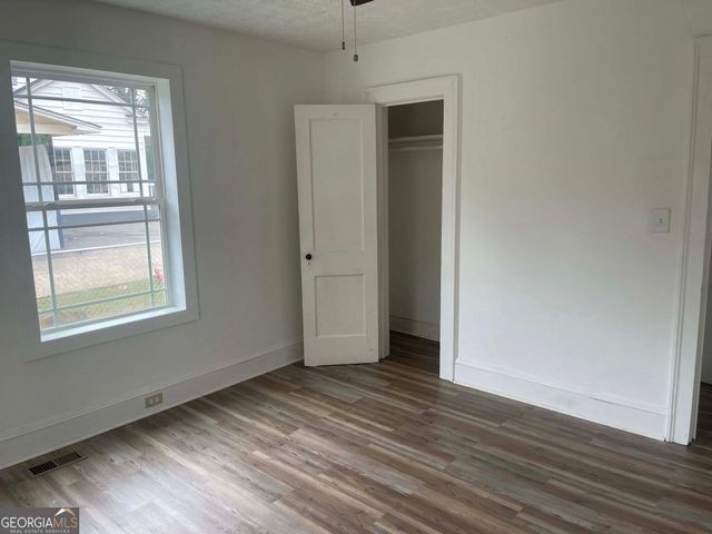 609 Oak Street, Thomaston, GA 30286