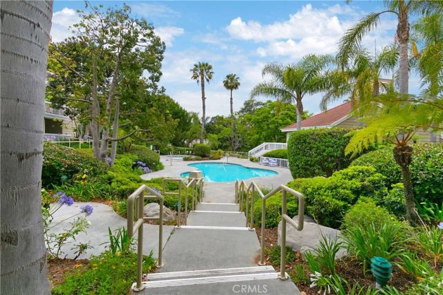 20331 Bluffside 303, Huntington Beach, CA 92646