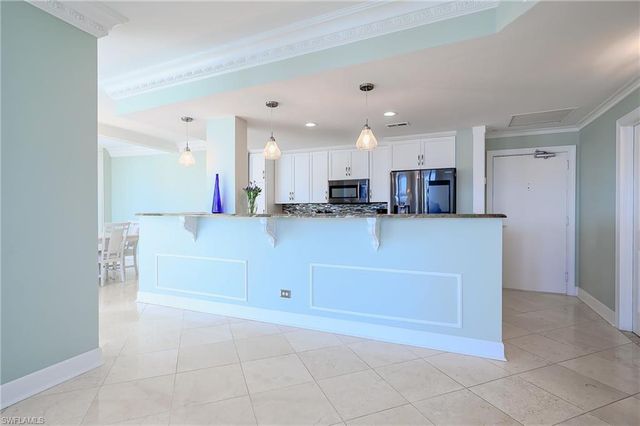 4001 Gulf Shore BLVD N PH8, Naples, FL 34103