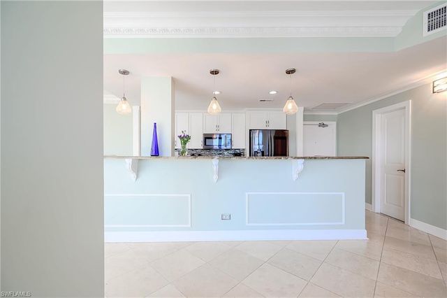 4001 Gulf Shore BLVD N PH8, Naples, FL 34103