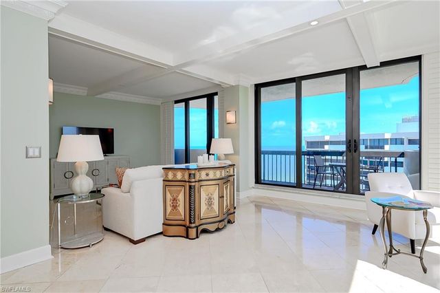 4001 Gulf Shore BLVD N PH8, Naples, FL 34103