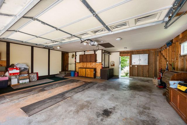 1789 Kennard Street, Maplewood, MN 55109