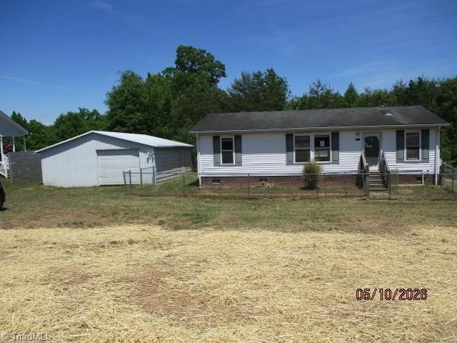 1010 Kayla Ridge Road, Walnut Cove, NC 27052