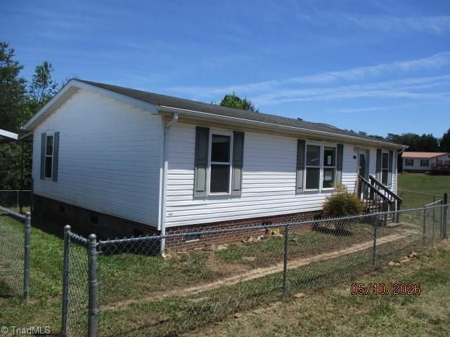 1010 Kayla Ridge Road, Walnut Cove, NC 27052