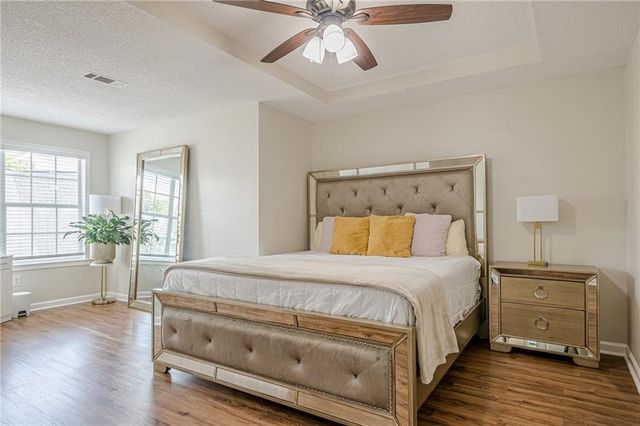 2055 Summer View Place SW, Marietta, GA 30060