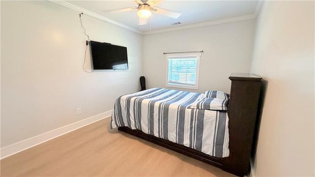2055 Summer View Place SW, Marietta, GA 30060