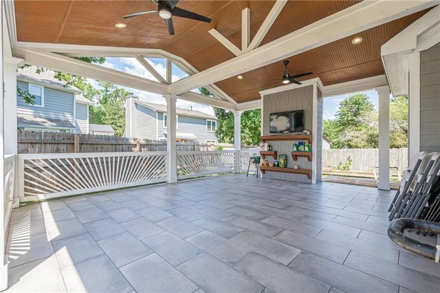 2055 Summer View Place SW, Marietta, GA 30060