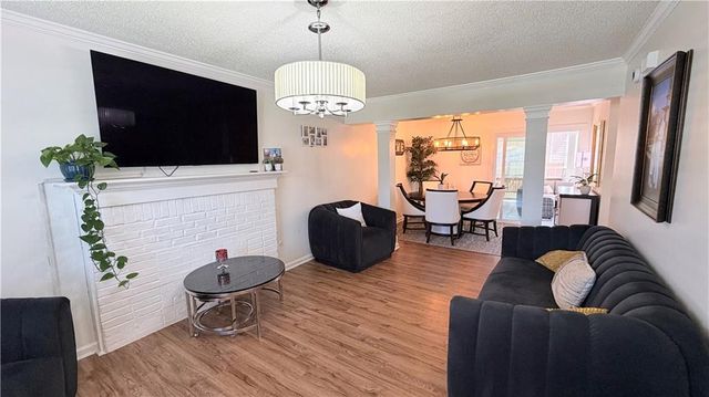 2055 Summer View Place SW, Marietta, GA 30060