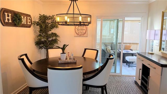 2055 Summer View Place SW, Marietta, GA 30060