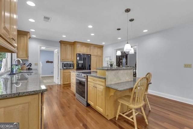 123 Swanson Road, Fayetteville, GA 30214