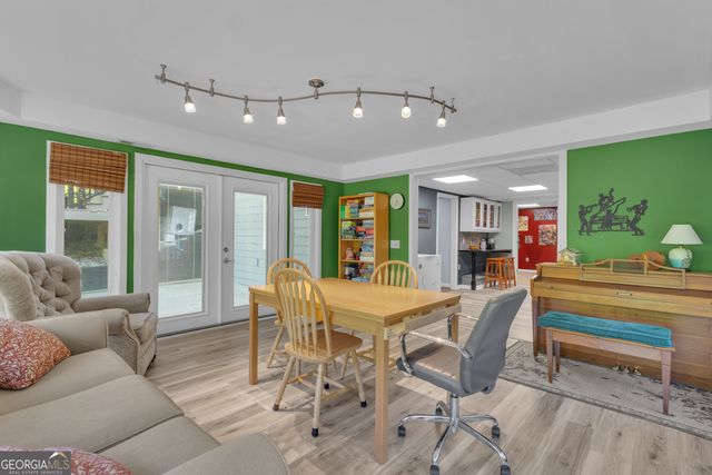 123 Swanson Road, Fayetteville, GA 30214