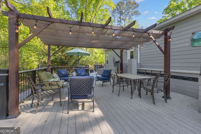 123 Swanson Road, Fayetteville, GA 30214