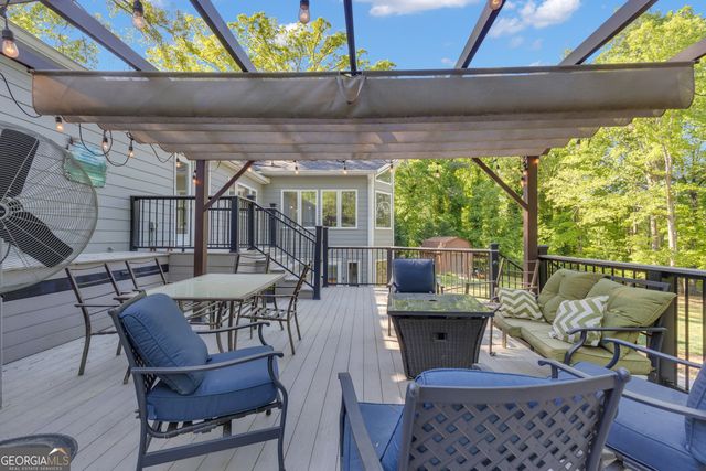 123 Swanson Road, Fayetteville, GA 30214