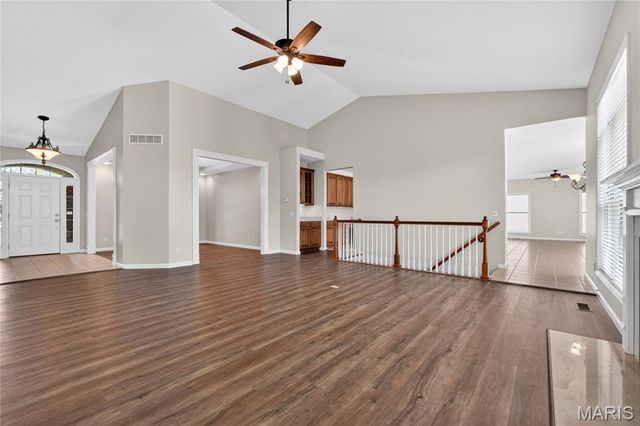 412 Marine Terrace, Lake St Louis, MO 63367