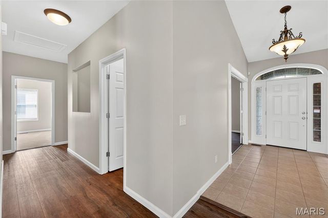 412 Marine Terrace, Lake St Louis, MO 63367