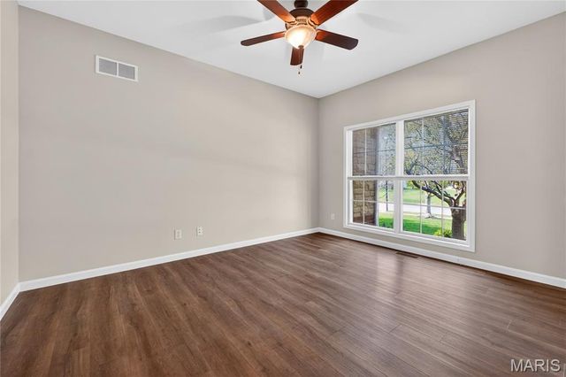 412 Marine Terrace, Lake St Louis, MO 63367