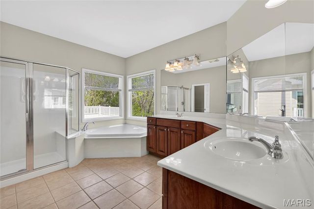 412 Marine Terrace, Lake St Louis, MO 63367