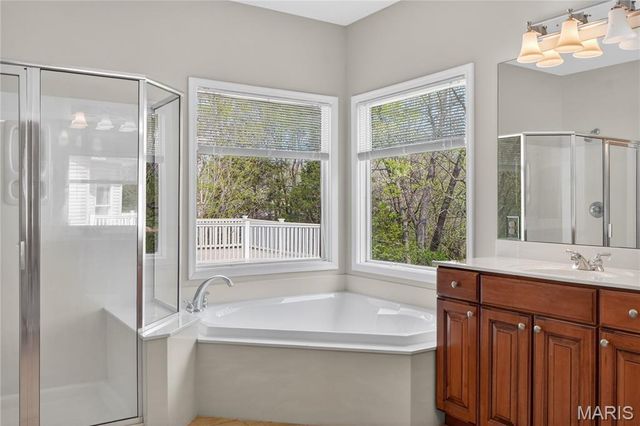 412 Marine Terrace, Lake St Louis, MO 63367