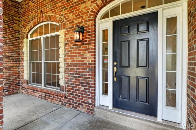 412 Marine Terrace, Lake St Louis, MO 63367