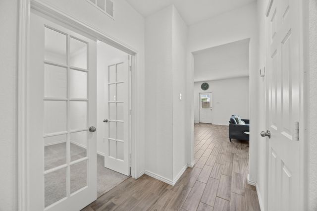 124-A Banyon DR, Liberty Hill, TX 78642