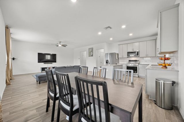 124-A Banyon DR, Liberty Hill, TX 78642