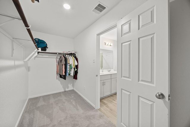 124-A Banyon DR, Liberty Hill, TX 78642