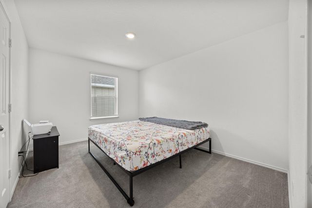 124-A Banyon DR, Liberty Hill, TX 78642