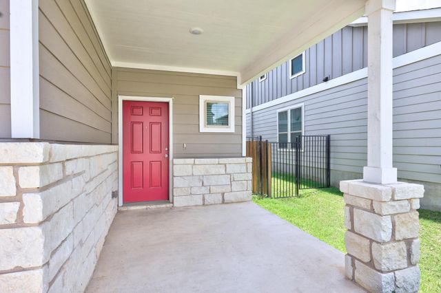 124-A Banyon DR, Liberty Hill, TX 78642