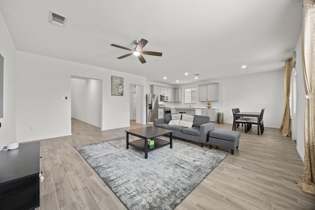 124-A Banyon DR, Liberty Hill, TX 78642