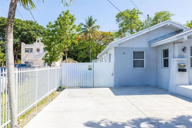 1762 NW 15th Street 4, Miami, FL 33125