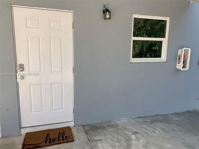 1762 NW 15th Street 4, Miami, FL 33125