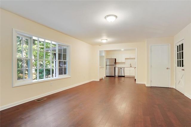 2270 Shawnee Trail, Douglasville, GA 30135