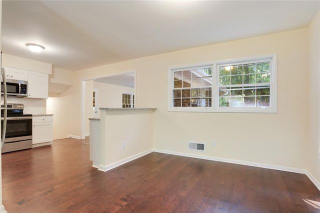 2270 Shawnee Trail, Douglasville, GA 30135