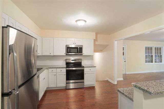 2270 Shawnee Trail, Douglasville, GA 30135