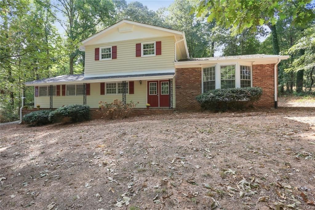 2270 Shawnee Trail, Douglasville, GA 30135