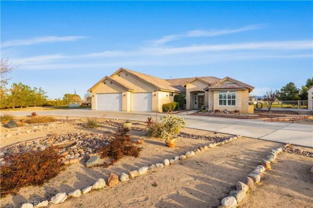 8346 W Avenue D4, Lancaster, CA 93536