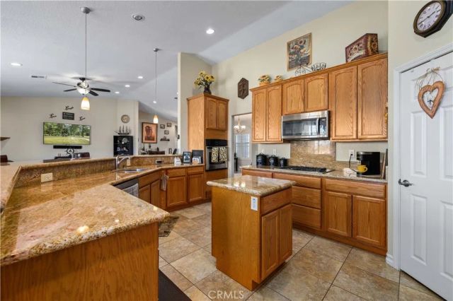 8346 W Avenue D4, Lancaster, CA 93536