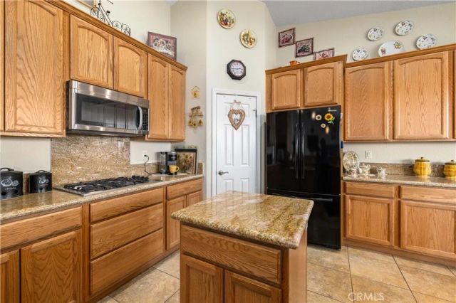 8346 W Avenue D4, Lancaster, CA 93536