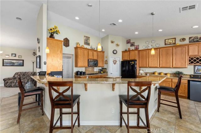 8346 W Avenue D4, Lancaster, CA 93536