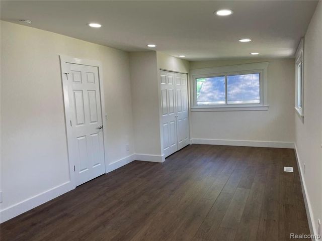 2920 Valley Drive, Ann Arbor, MI 48103