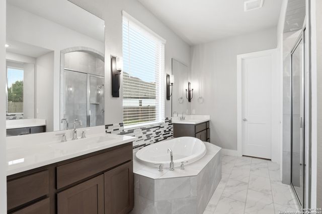 3018 Daplyn, Bulverde, TX 78163