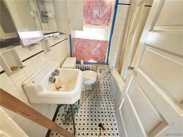 635 13th Street, Niagara Falls, NY 14301