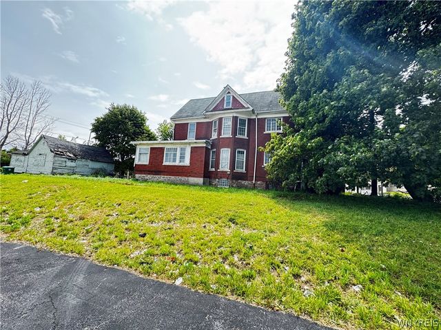 635 13th Street, Niagara Falls, NY 14301
