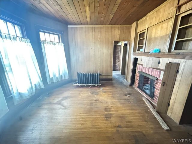 635 13th Street, Niagara Falls, NY 14301