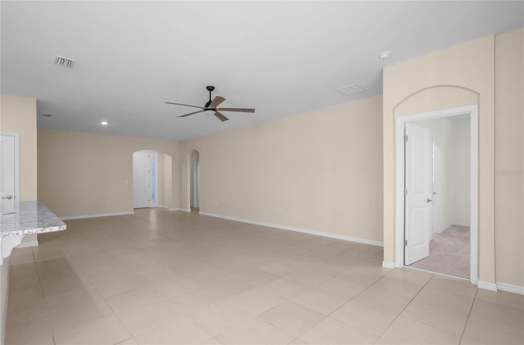 Image 7 of property listing at 7974 PENROSE PLACE, Wildwood, FL 34785
